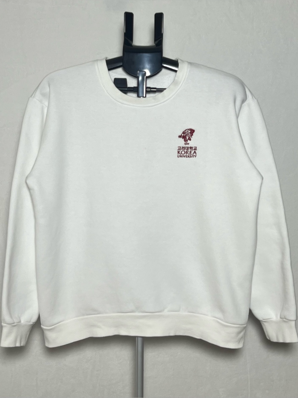 Korea University White Crewneck Sweatshirt - size XL